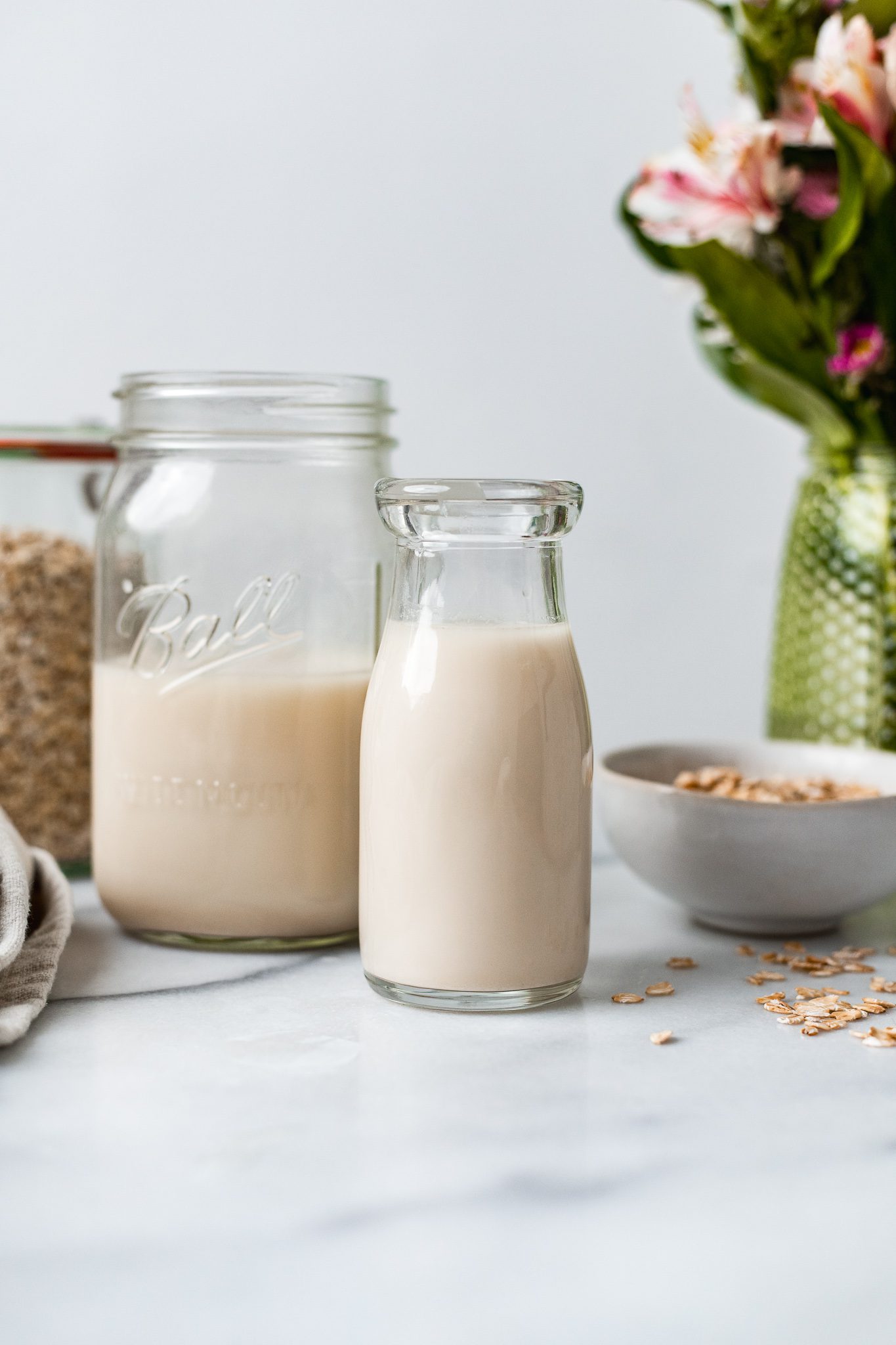 Homemade Oat Milk: Get Creamy, Never Slimy Texture